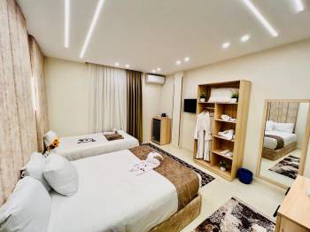 Triple Room with City View7